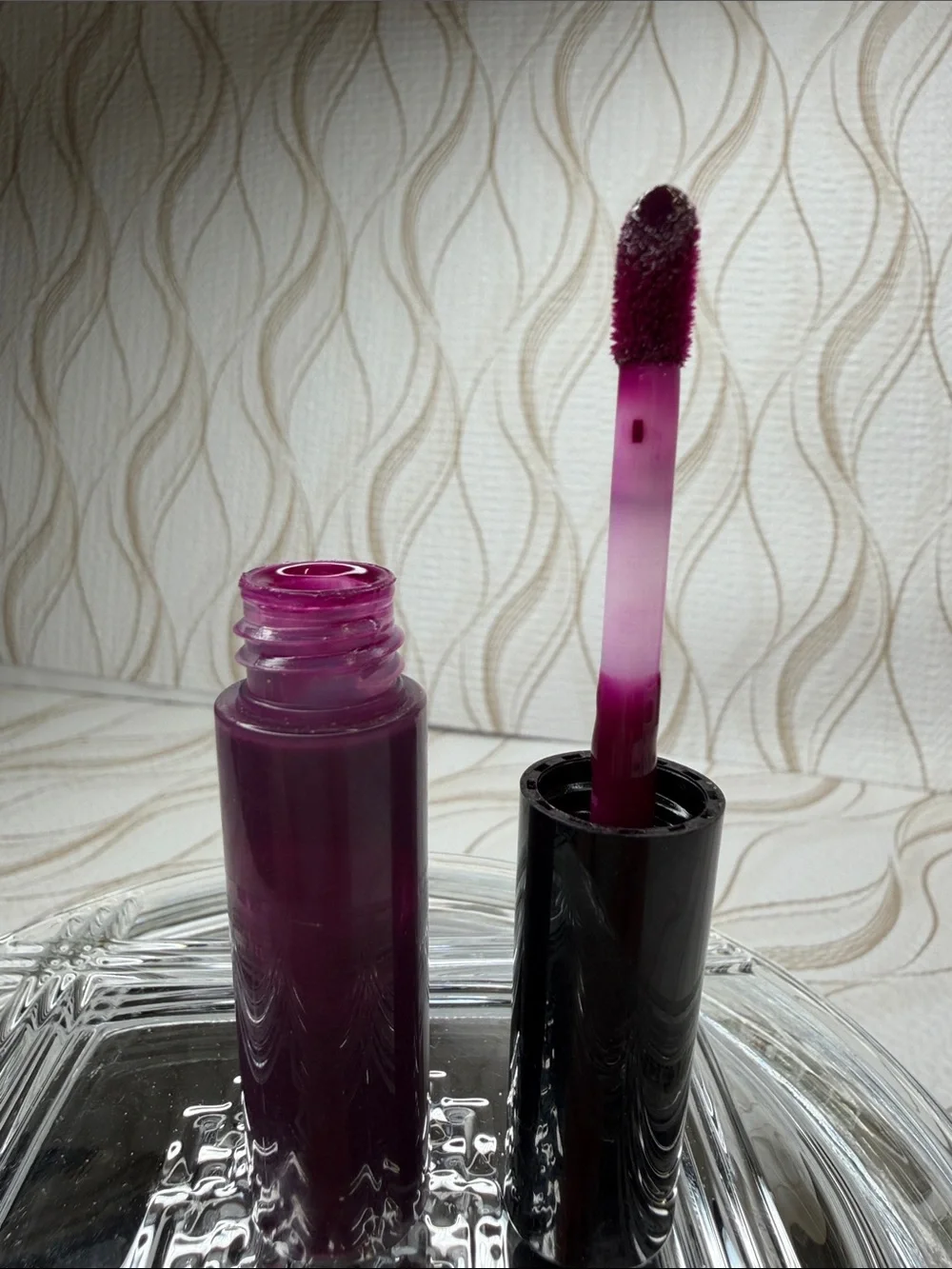 MAC Cosmetics rich plum